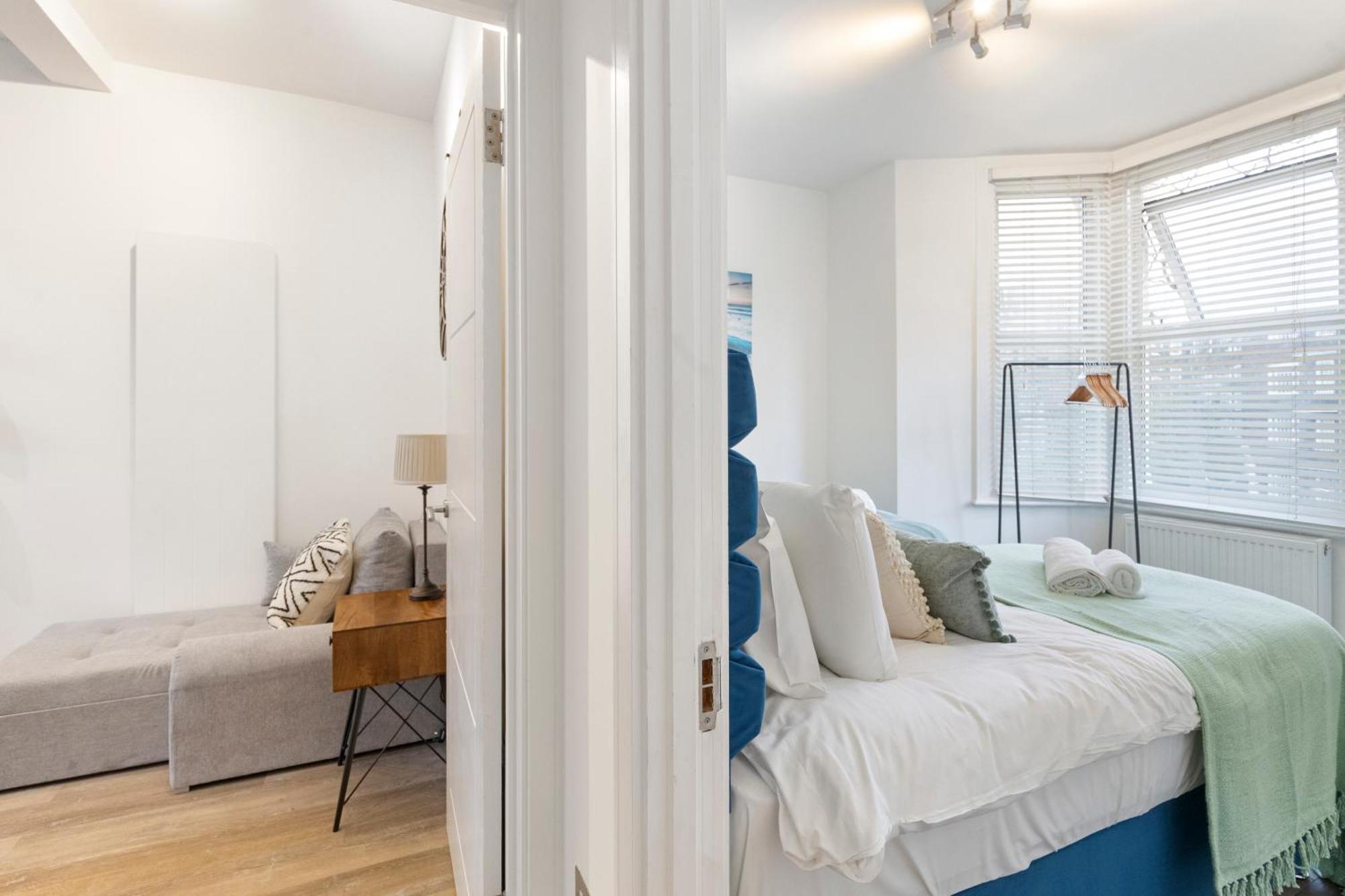 לונדון Rose Suite Camden Town 3 Bedroom Sleeps 11 מראה חיצוני תמונה