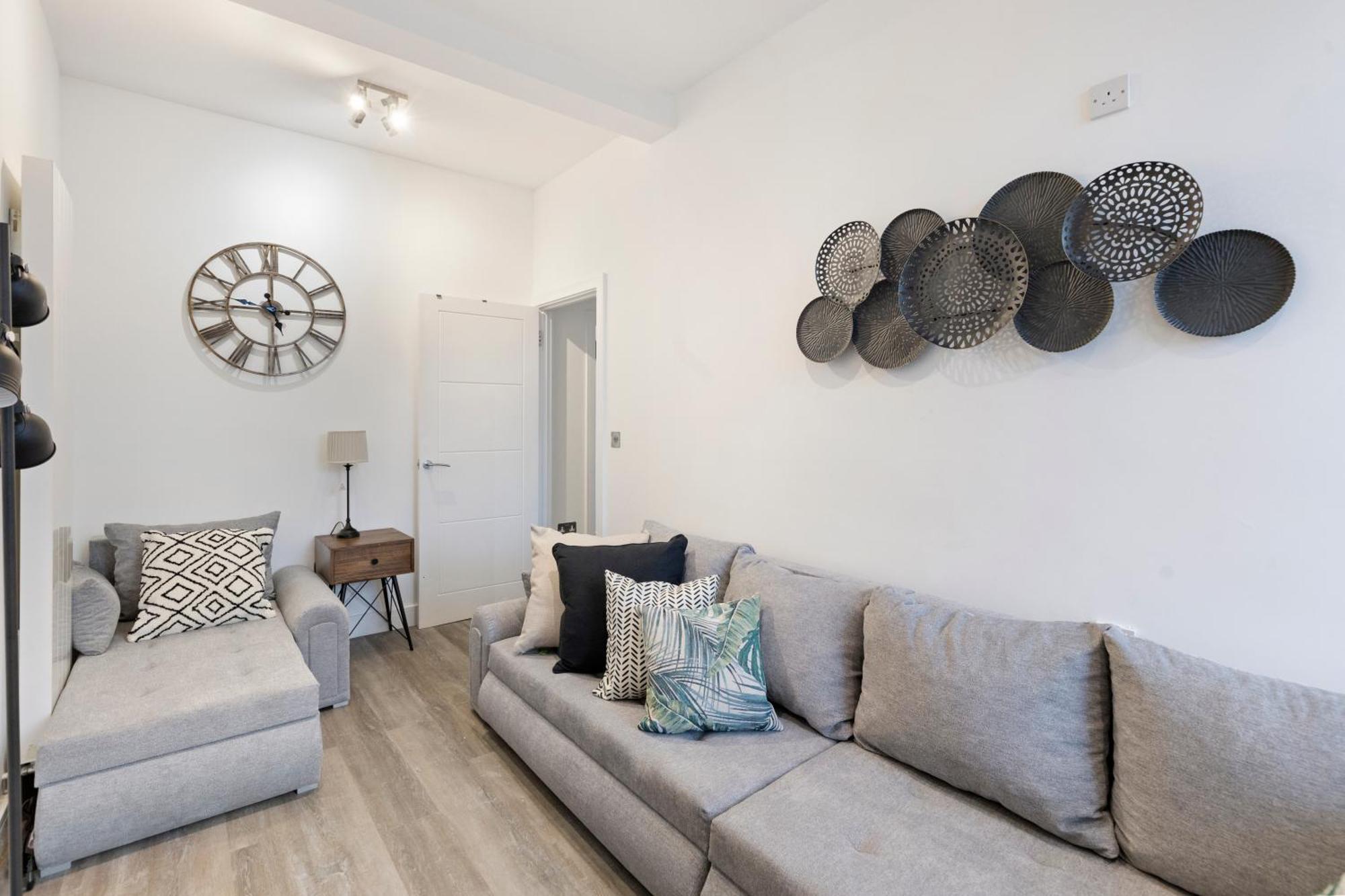 לונדון Rose Suite Camden Town 3 Bedroom Sleeps 11 מראה חיצוני תמונה